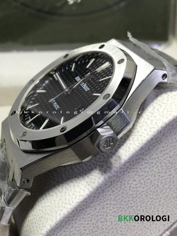 Audemars Piguet Royal Oak Quadrante Nero 41 mm 15400ST - immagine 2